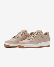 Load image into Gallery viewer, Nike Air Force 1 '07 Low Premium