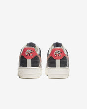 Load image into Gallery viewer, Nike Air Force 1 '07 Premium