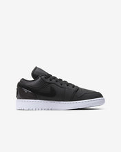 Load image into Gallery viewer, Air Jordan 1 Low Paris Saint-Germain