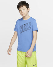 Load image into Gallery viewer, Nike Breathe