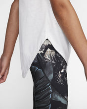 Load image into Gallery viewer, Nike Dri-FIT Trophy