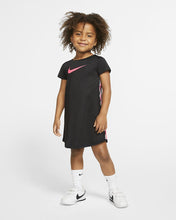 Load image into Gallery viewer, Nike Sport Essentials