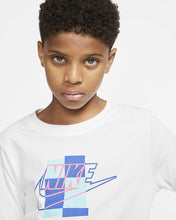 Load image into Gallery viewer, Nike Sportswear