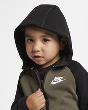 Load image into Gallery viewer, Nike Sportswear Tech Fleece