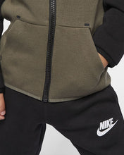Load image into Gallery viewer, Nike Sportswear Tech Fleece