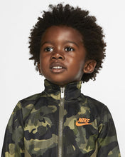 Load image into Gallery viewer, Nike Sportswear