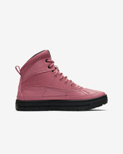 Load image into Gallery viewer, Nike Woodside 2 High