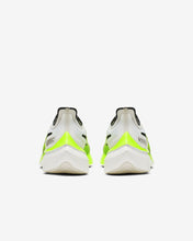 Load image into Gallery viewer, Nike Zoom Gravity
